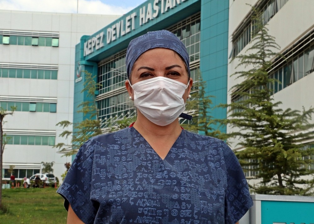 Cerrahi maskeler korona virüsün bulaşma oranını yüzde 60 engelliyor 