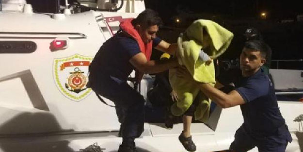 Çeşme açıklarında 43 kaçak göçmen yakalandı