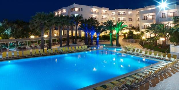 Çeşme'de alkolsüz tatil Club Familia
