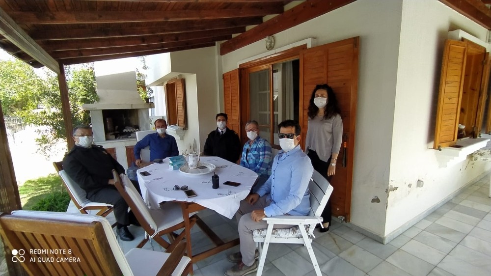 Çeşme’de şehit annesine Anneler Günü ziyareti 