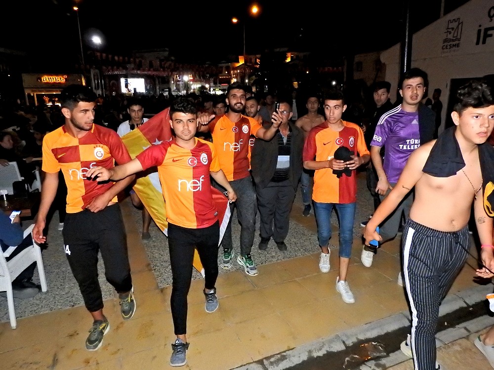 Çeşmeli Galatasaraylılar çifte bayram yaptı 