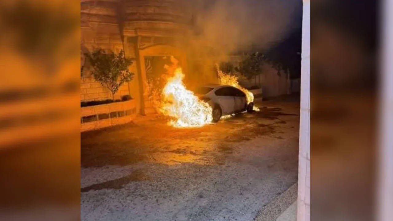 Çeteler, Müslümanların araçlarını yakmaya başladı!