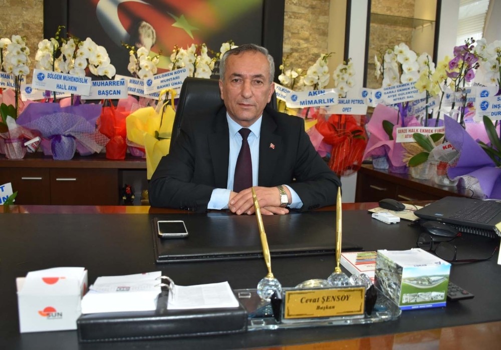 Cevat Şensoy: “Gerze için en güzeli olsun” 