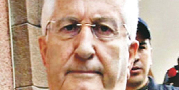 Çevik Bir suçu ortağı FETÖ’ye yıktı