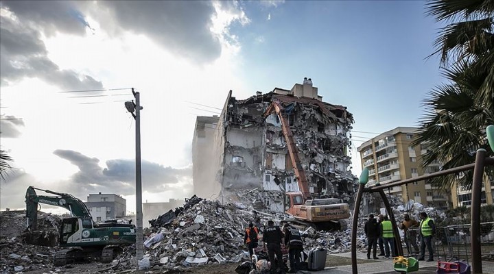 Çevre ve Şehircilik Bakanı: İzmir’de 4 bin 500 yıkılacak bina var