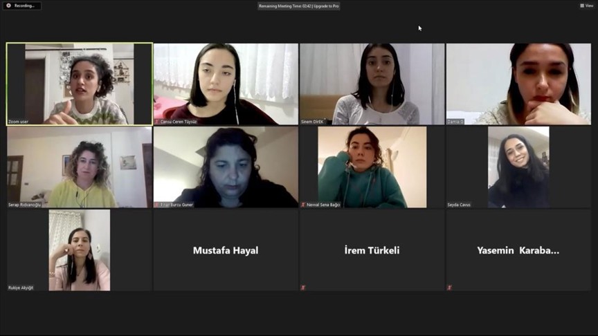 ‘Çevrimiçi dershane’ ile ücretsiz telafi eğitimi