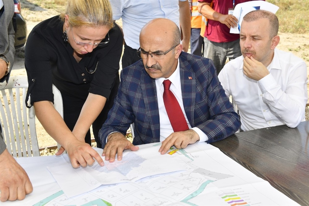 Ceyhan OSB ve Enerji İhtisas Endüstri Bölgesi’nin temeli yıl içinde atılacak 