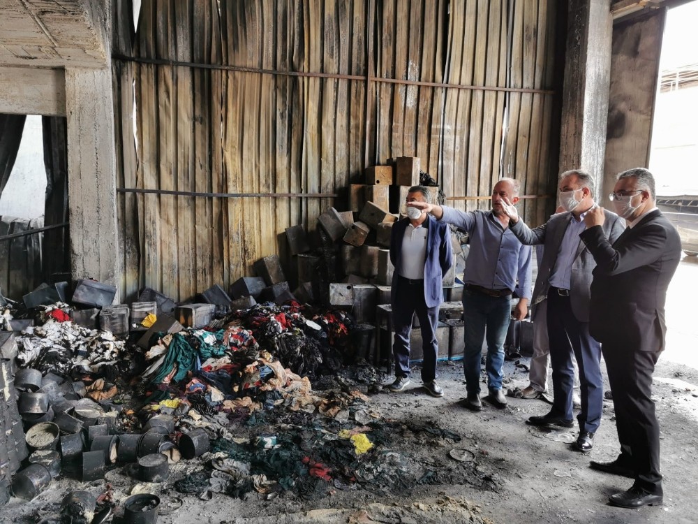 Ceylan ve Ahlatcı’dan işyerleri yanan esnaflara ziyaret 