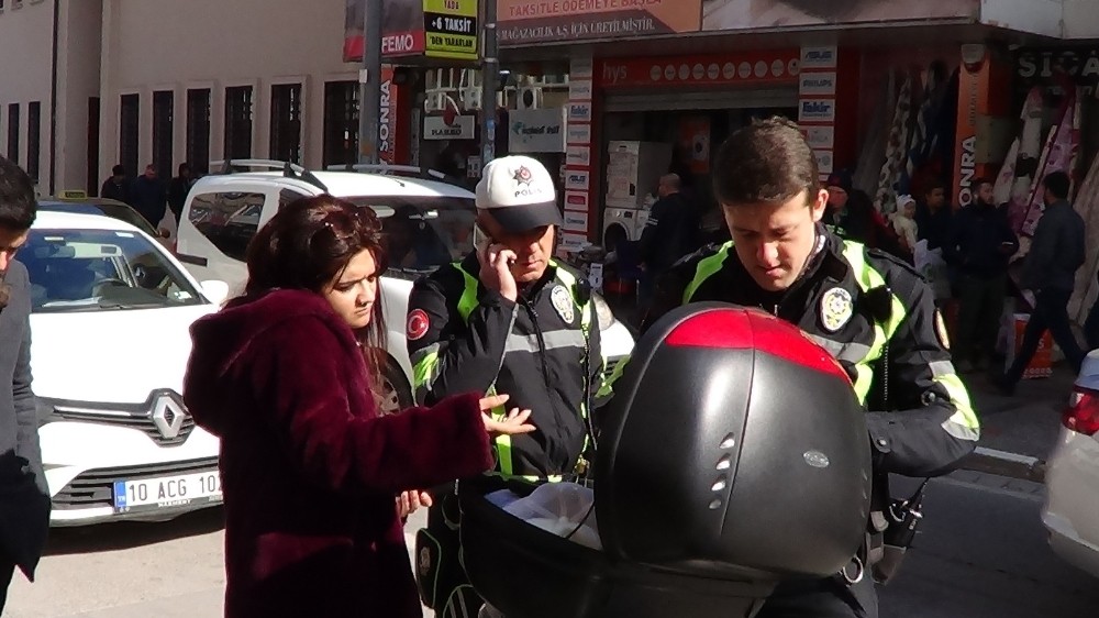 Ceza yazan polise kızdı: 