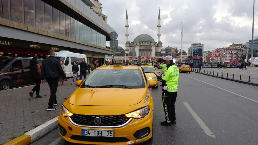 Ceza yiyen taksicinin polise söyledikleri 