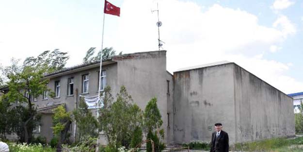 Cezaevi Cemevi oluyor