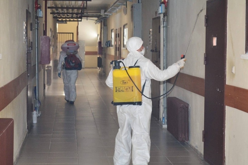 Cezaevi dezenfekte edildi 