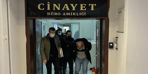Cezaevinden çıktı, arkadaşını öldürdü!