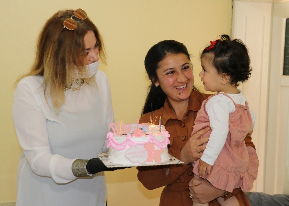 Cezaevinden gelen mektupla minik Buse’ye sürpriz doğum günü 
