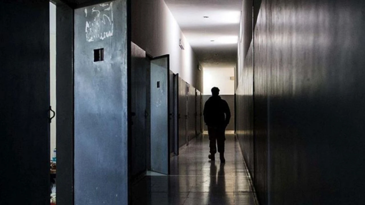 Cezaevleri doldu taştı: 50 bin kişi 'erken tahliye' olabilir!