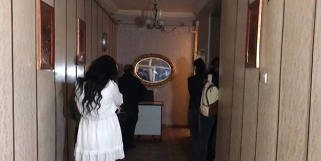 Cezalara rağmen korona partisinden vazgeçmiyorlar