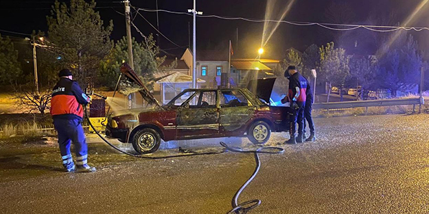 Cezayı duyunca aracını ateşe verdi!
