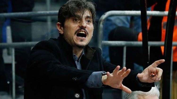 Cezayı yiyen Yunan başkandan yeni karar!