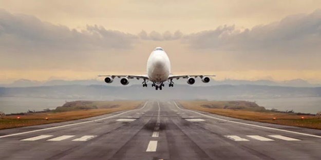 Cezayir'de uçak bagajında ​​iki gencin cesedi bulundu