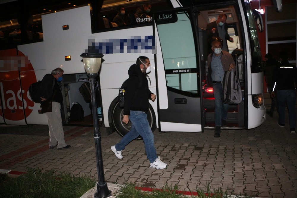 Cezayir’den gelen Türk vatandaşlar Tokat’ta karantinaya girdi 