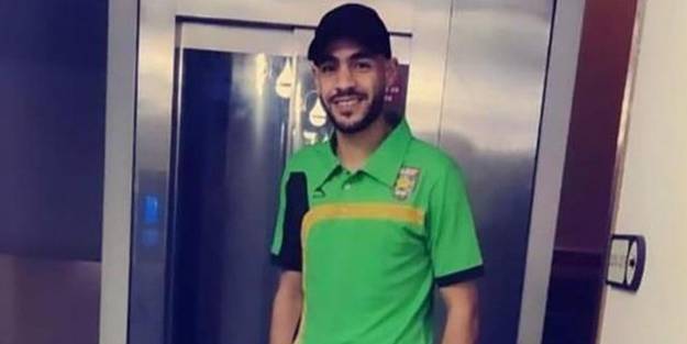 Cezayirli futbolcu, maçta bir anda yere yığıldı ve hayatını kaybetti