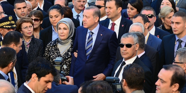Cezayirliler Erdoğan'a böyle tezahürat yaptı