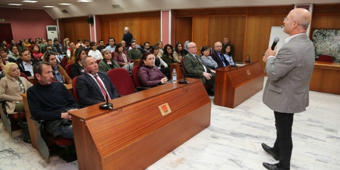 Odunpazarı Belediyesi'nden personeline etkili iletişim dersi