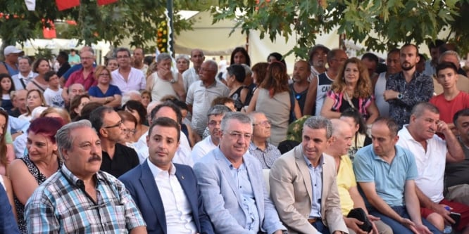 Edremit Kitap Fuarı açıldı