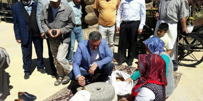 Altunhisar ilçesinde şenlik düzenlendi