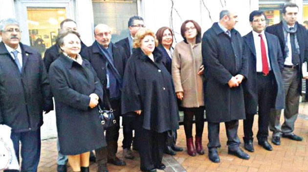 Charlie’nin cahil hakimi!