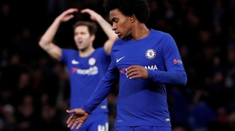 Chelsea liderliği elinden kaçırdı