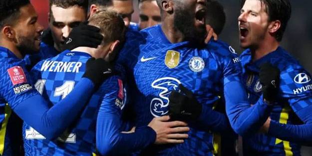 Chelsea, Luton'u devirdi