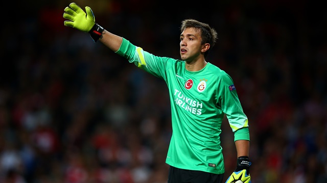 Chelsea Muslera'ya talip oldu