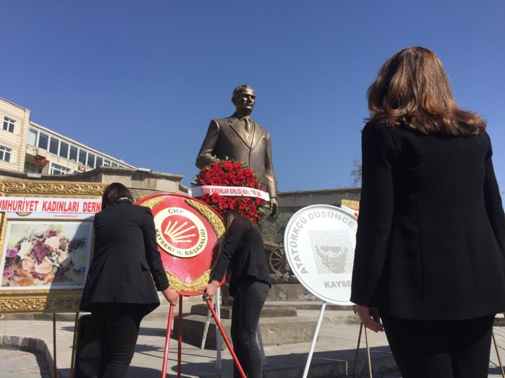CHP 8 Mart Dünya Kadınlar Gününü kutladı 