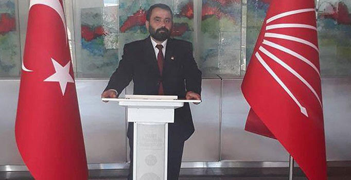 CHP Beyağaç İlçe Başkanlığı'nda 10 kişi istifa etti