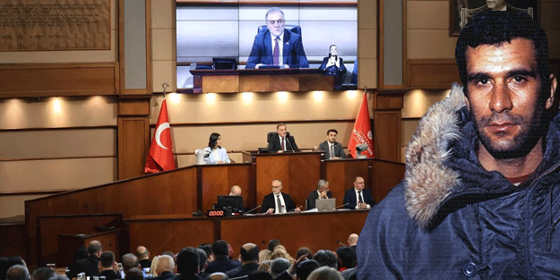 CHP bildiğiniz gibi! Türk polisine kurşun sıkan teröristi andılar
