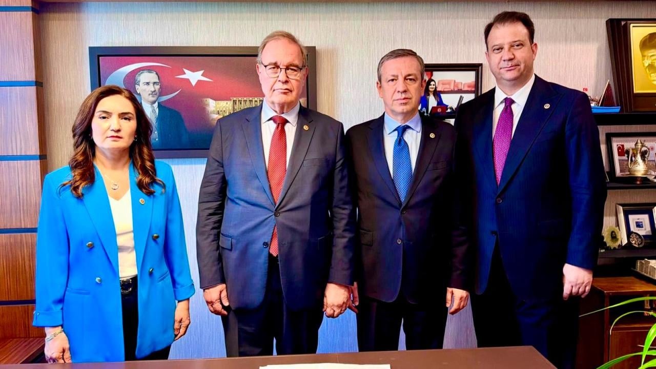 CHP, Çerçeve Kanun Teklifini imzaladı