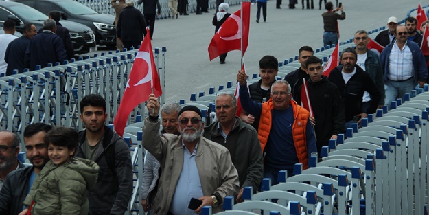 CHP değil TCG! Keşke İzmir hep böyle şeylerle gündeme gelse