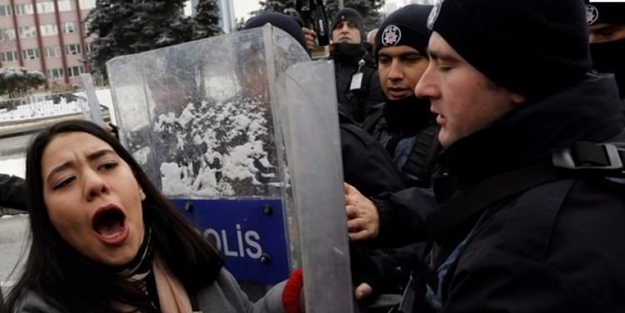 CHP eyleminde ilginç provokasyon: Çöplük müyüz biz?