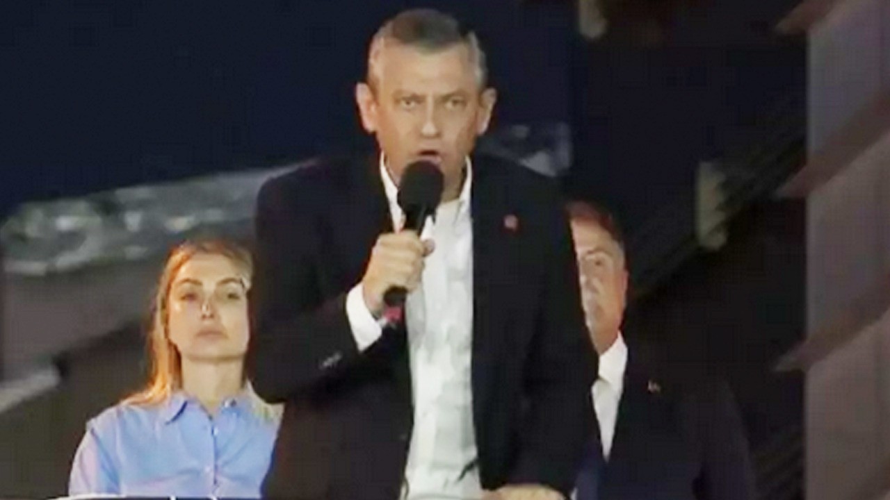 CHP Genel Başkanı Özel: Biz kanun teklifimizi 9 Mayıs'ta vermiştik diyerek duyurdu!