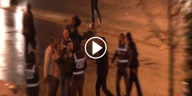 CHP Genel Merkezi önünde konvoya taşlı saldırı!