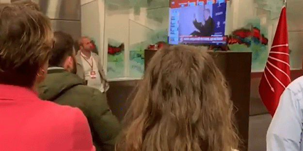 CHP Genel Merkezi'nde de Cumhurbaşkanı Erdoğan'ı dinlediler!