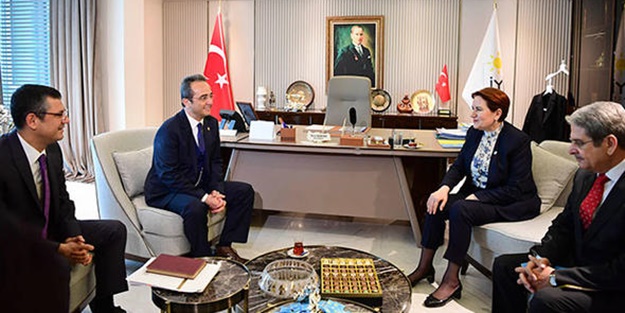 CHP heyeti ile görüşen Meral Akşener'den 'ittifak' açıklaması