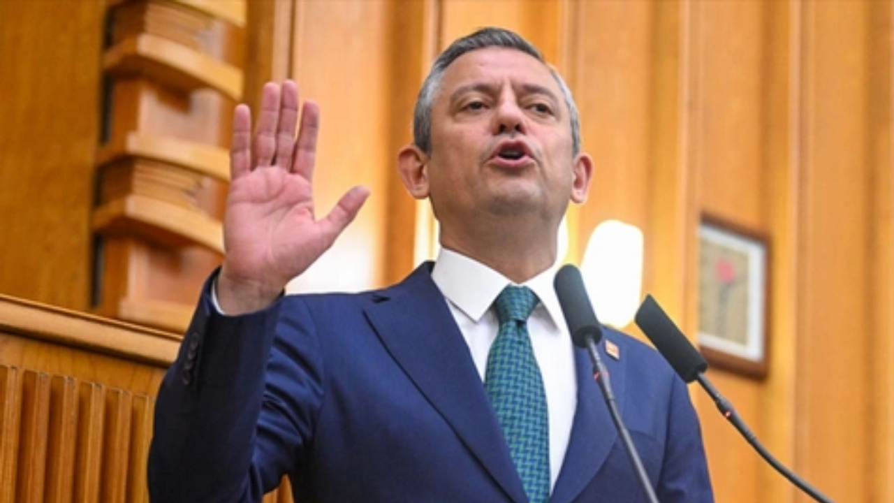 CHP hizmet değil ihanet peşinde!