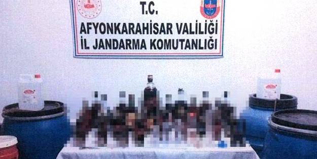 CHP İl Başkan Yardımcısının evine sahte alkol baskını!