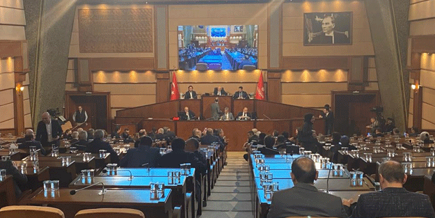 CHP ile İYİ Parti'de Vahdettin ve Abdülhamid hazımsızlığı
