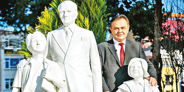 CHP iş değil heykel yapıyor