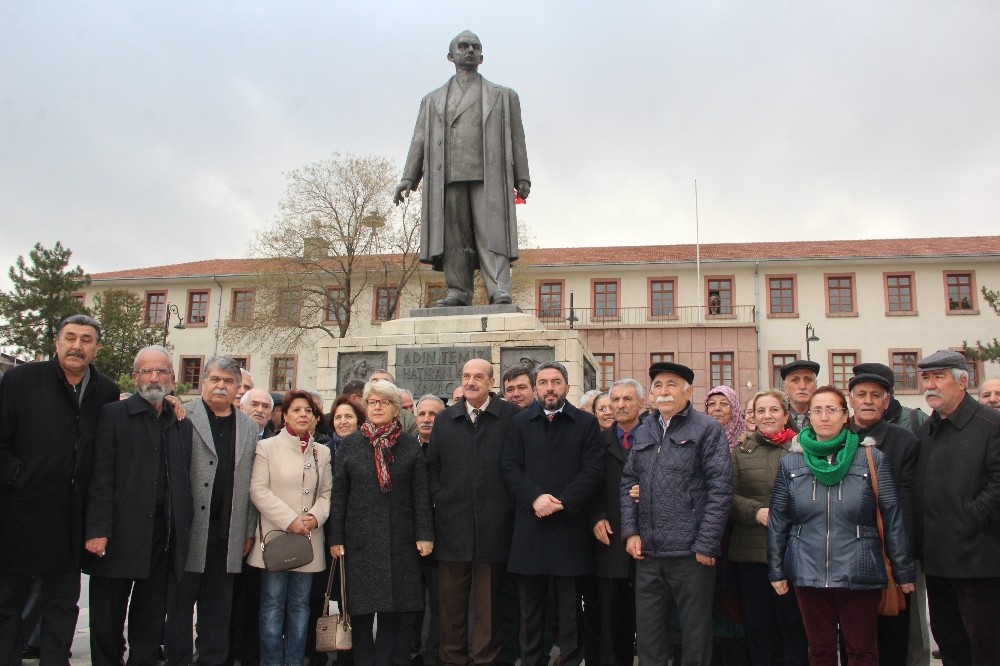 CHP İsmet İnönü’yü ölüm yıl dönümünde andı 
