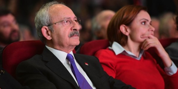 CHP karpuz gibi yarıldı