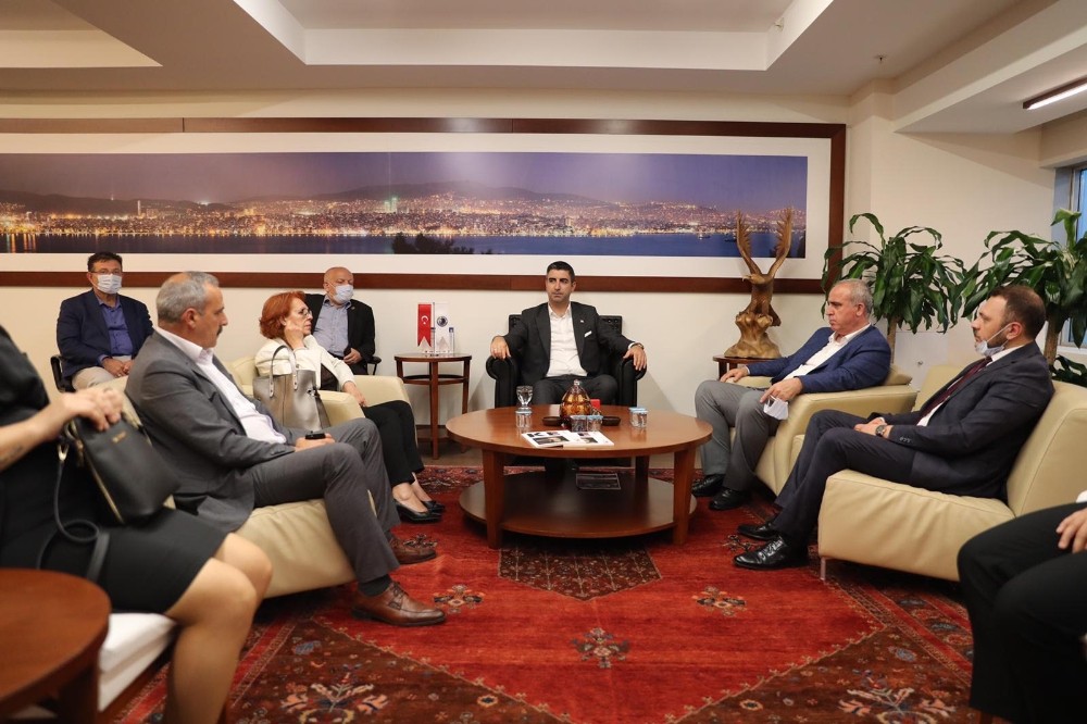 CHP Kartal İlçe Başkanlığı’ndan Başkan Gökhan Yüksel’e ziyaret 
